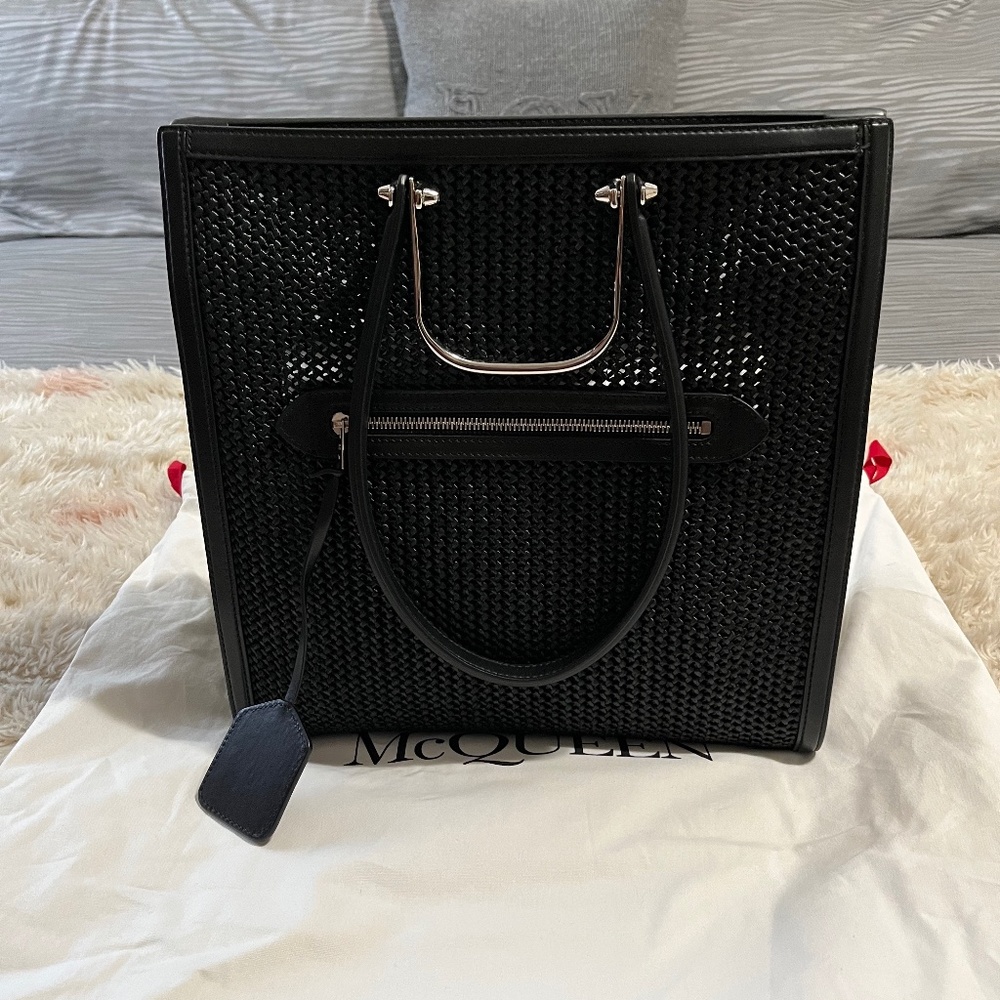 New Authentic Alexander McQueen The Tall Story Woven Calfskin Leather To…